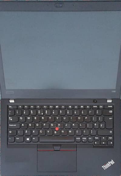Lenovo ThinkPad X280,Core i5 8th Gen,8GB RAM / 256GB SSD, like new