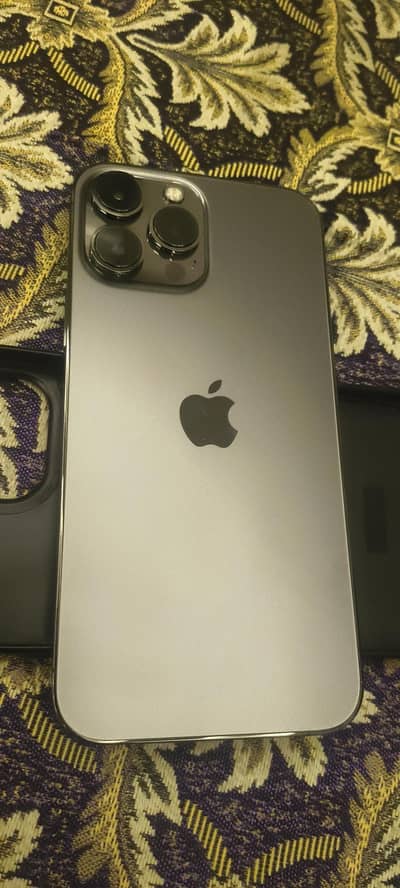 13 pro max Jv 256 gb