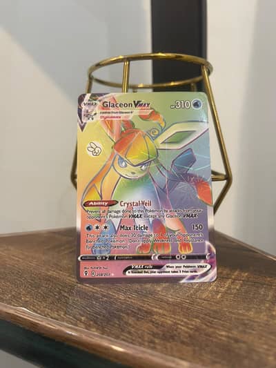 Pokémon Glaceon VMAX Rainbow Holographic Card – 310 HP