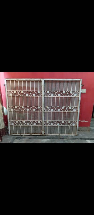 iron window 5 x 6 feet