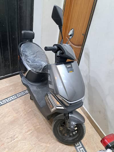 Yadea Ruibin lithium brand new