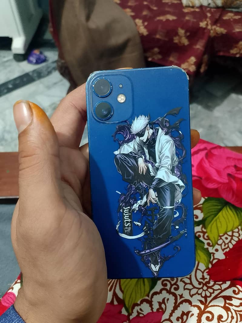 Apple iPhone 12 mini 0