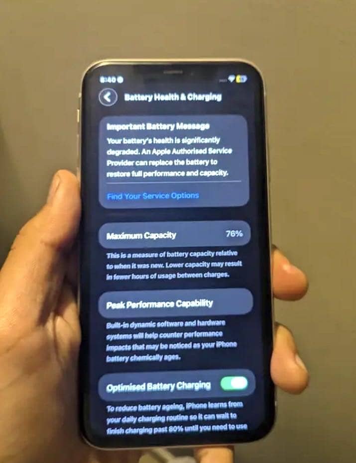 Apple iPhone 11 6