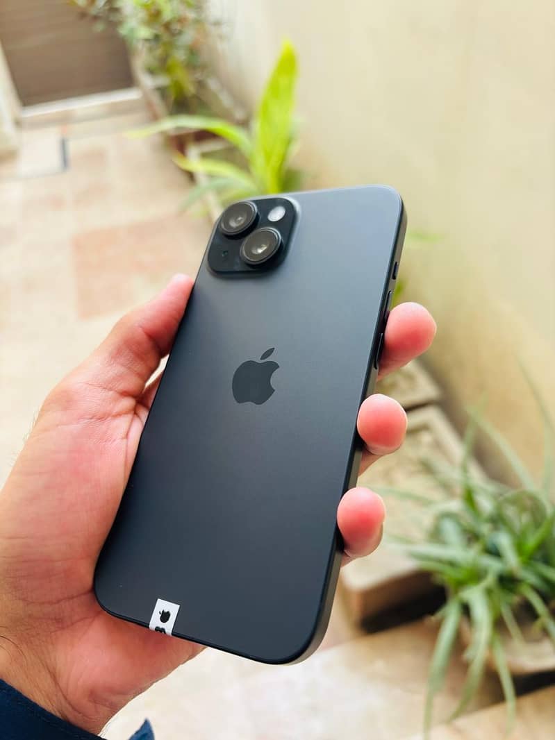 Apple iPhone 15 0