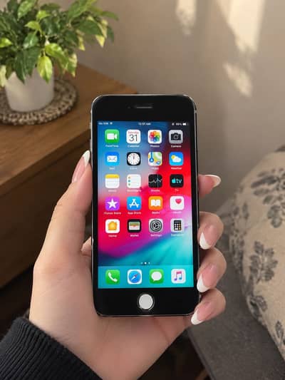 Iphone 6s plus Non PTA