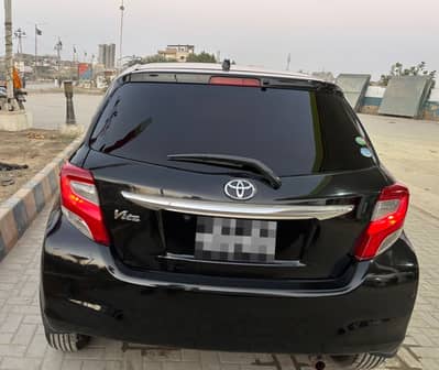 Toyota Vitz 2016