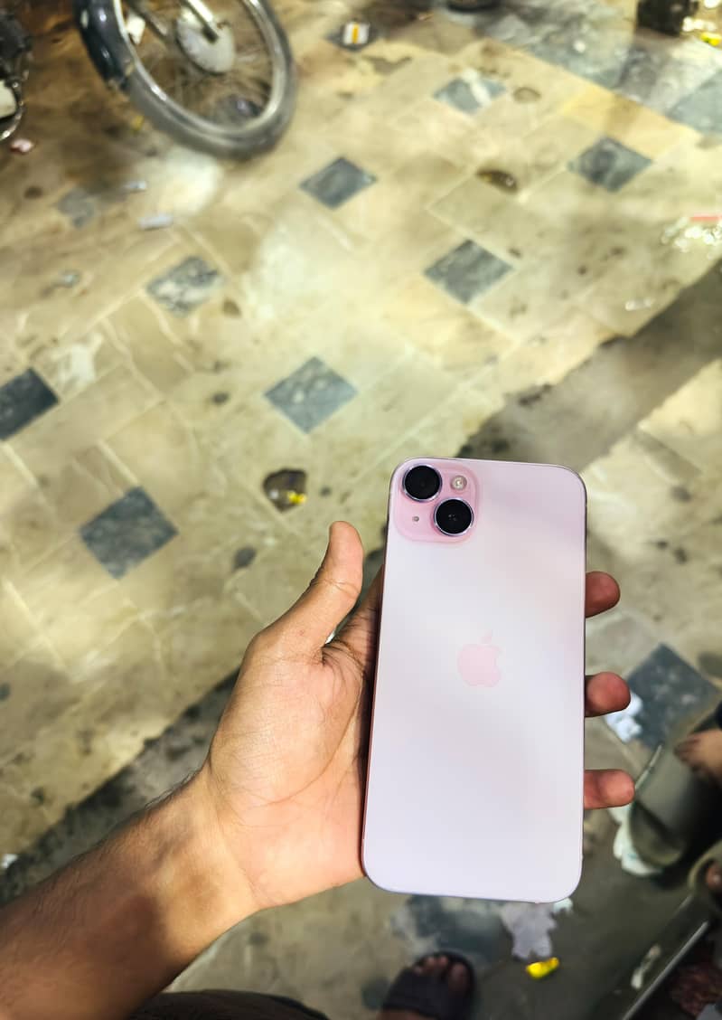 Apple iPhone 15 plus 5