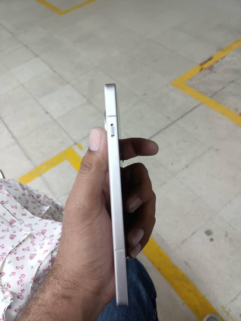 One Plus 13R 6