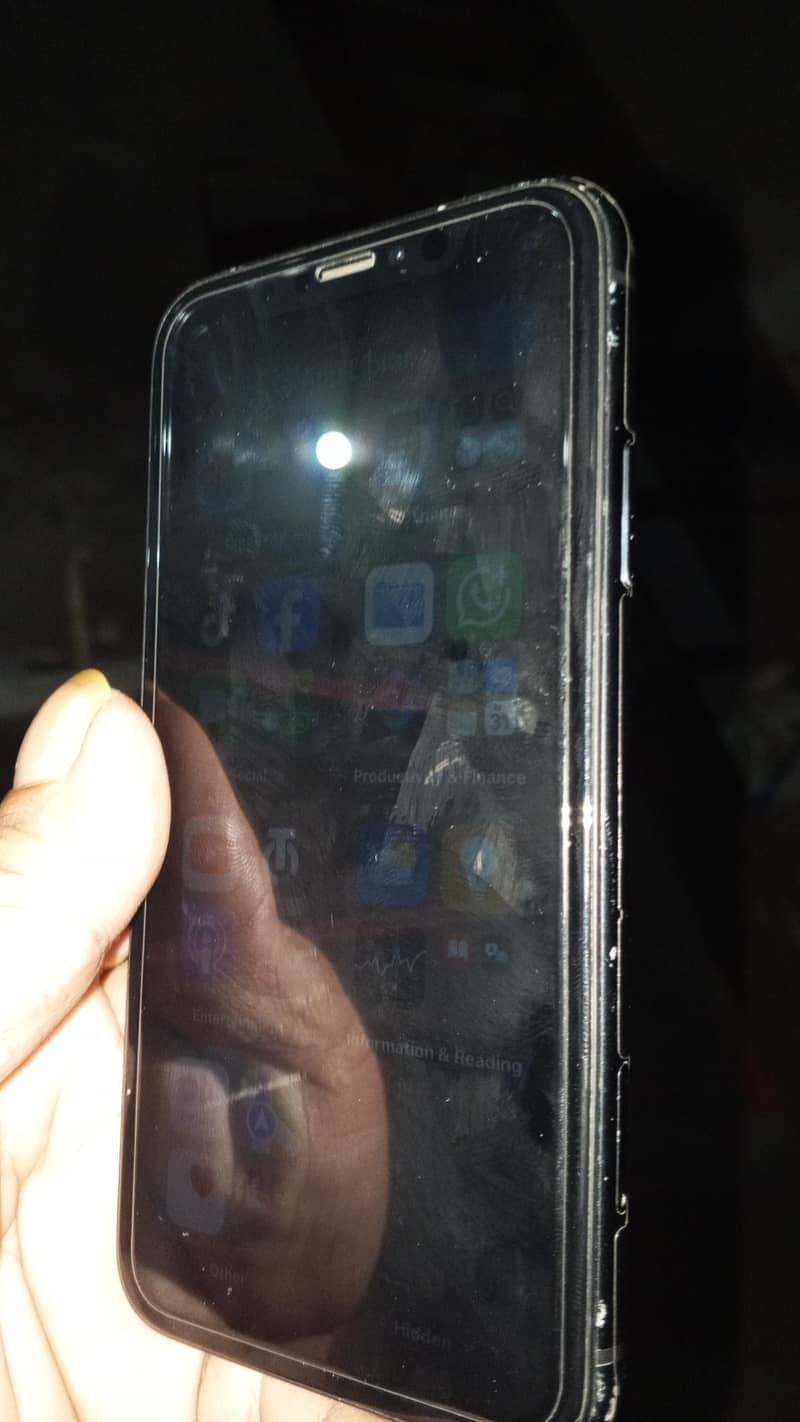 Apple iPhone XR 3