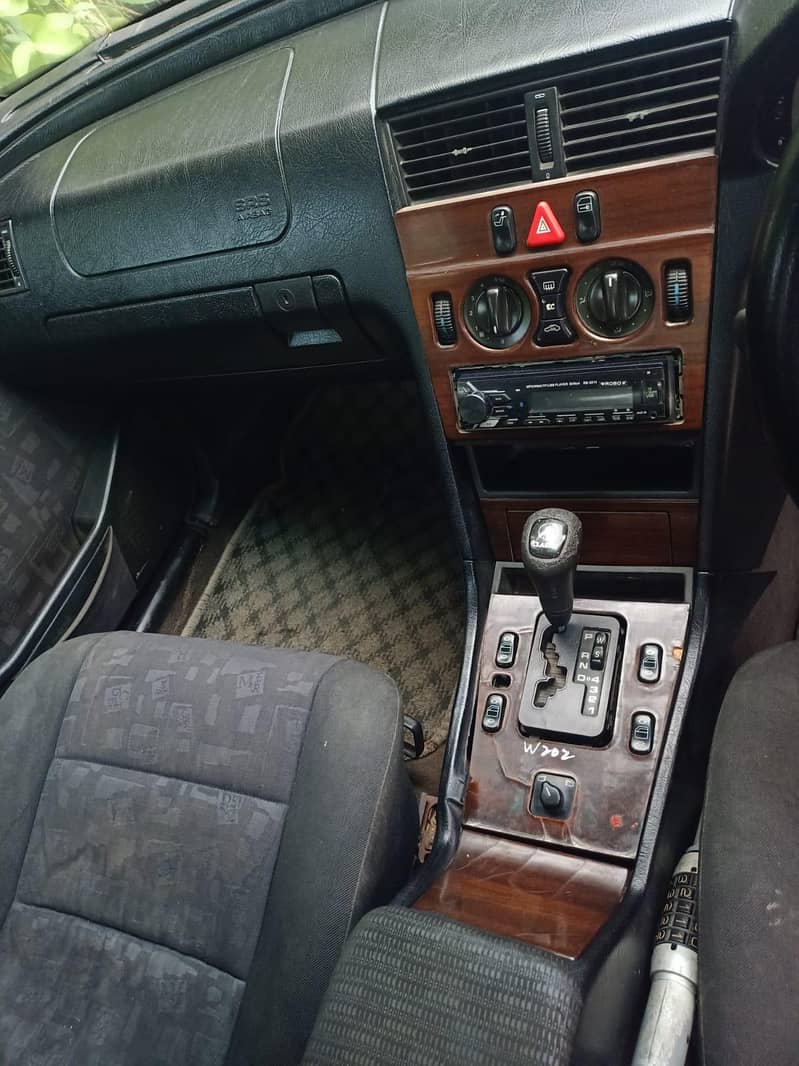 Mercedes E Class 1997 9