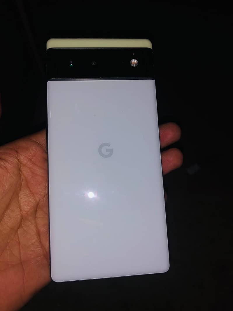 Google Pixel 6 0