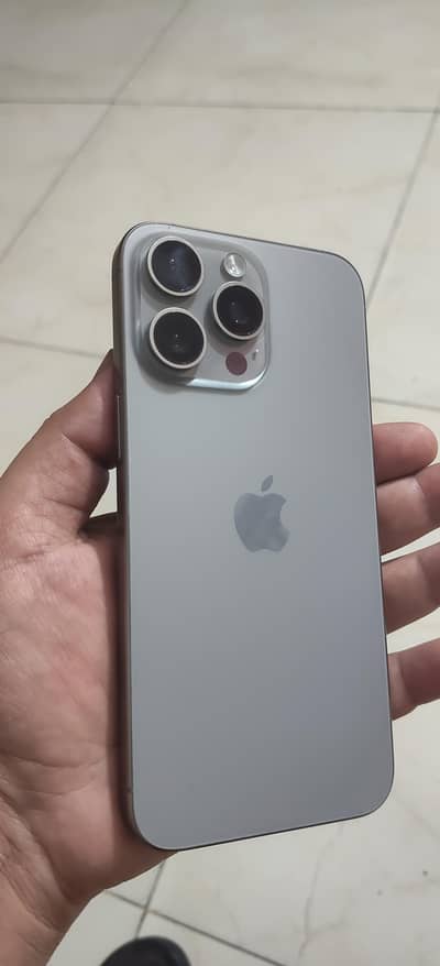 Apple iPhone 15 Pro Max 512GB