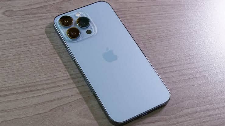 Apple iPhone 13 Pro 0