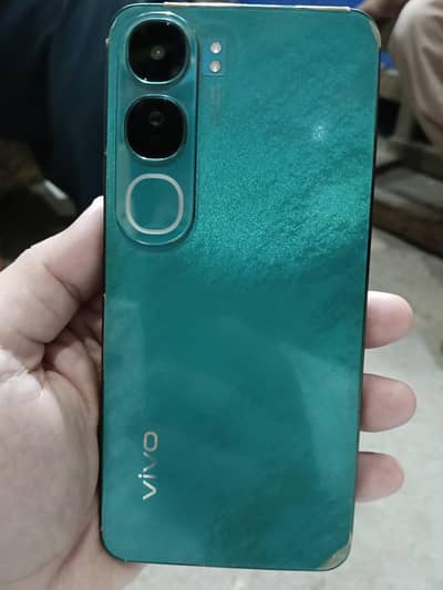 Vivo Y200