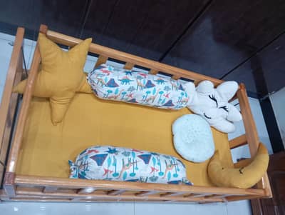 Baby cot with matress