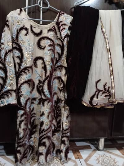new condition dress