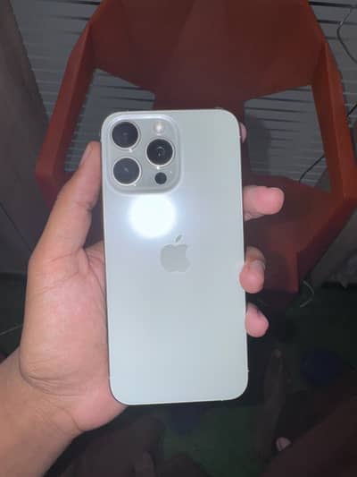 Apple iPhone 15 Pro Max