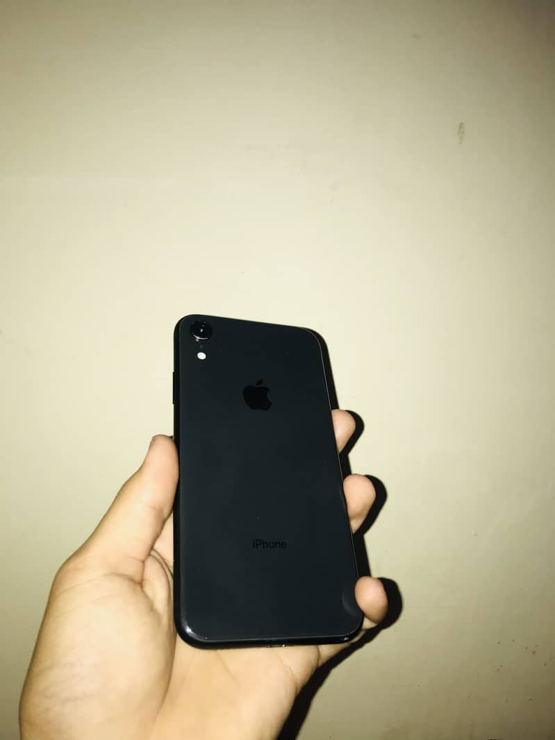 iPhone xr 1