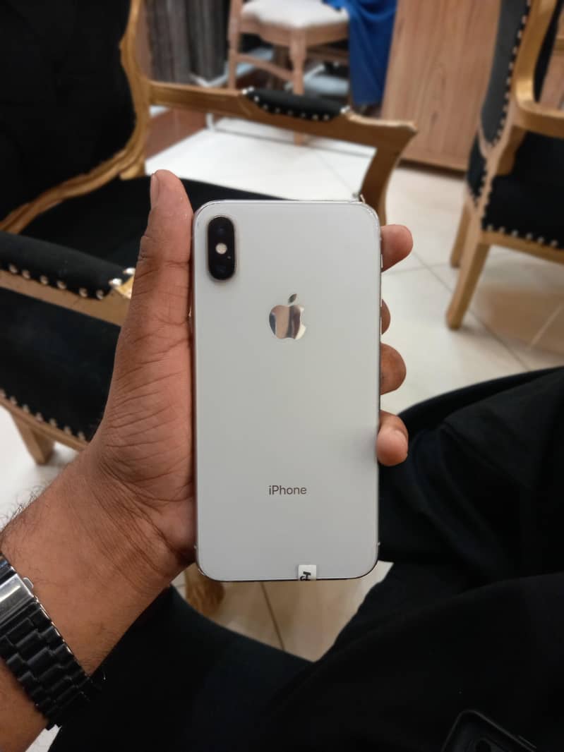 Apple iPhone X 6