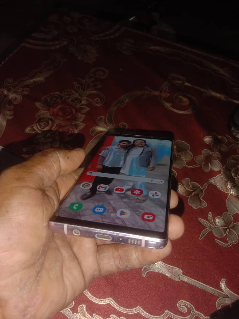 Samsung Mobile Note 9 1