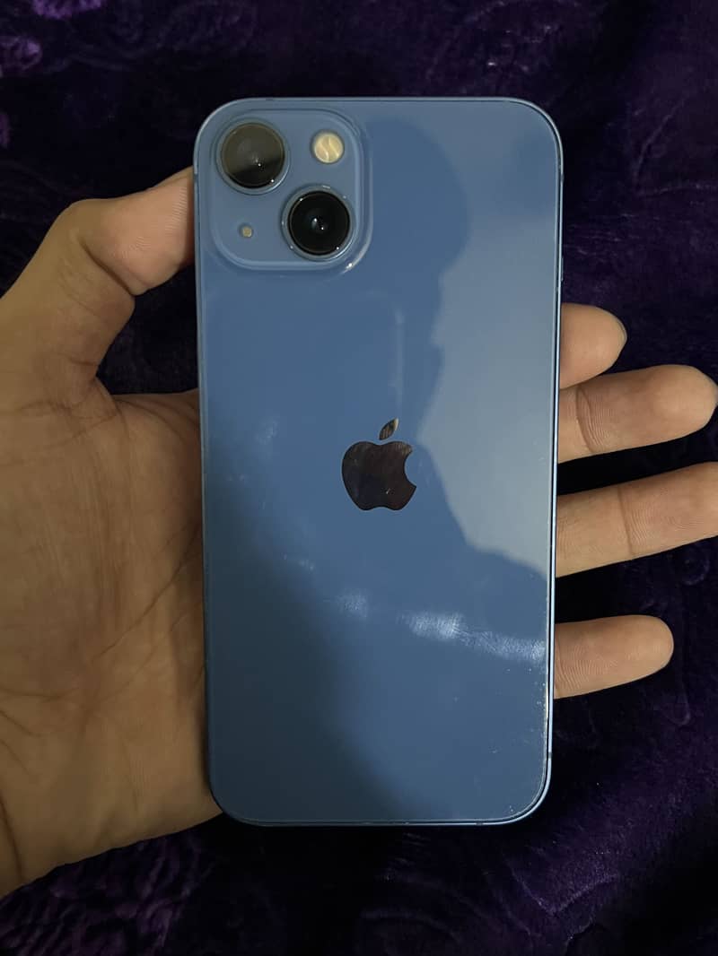 Apple iPhone 13 6