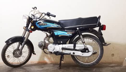 unique 2015 70 Urgent For Sale | Total Geniune | Call 0315-8979764