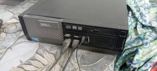 dell 7020. . . Core i5 4th gen . . . . with ram and LED