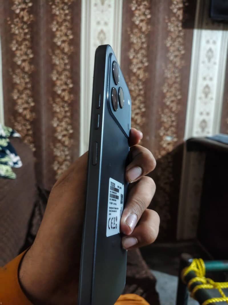 Tecno Spark 50 1