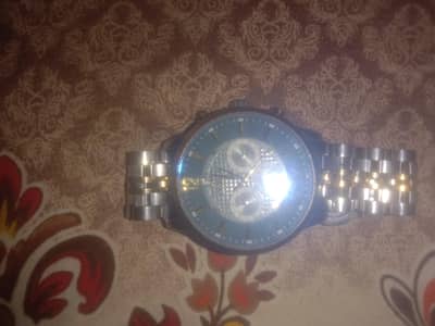 watches sale Karne ha 4000 hazar rupees tak sale Karne ha  phone