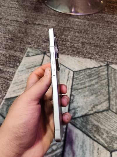 Infinix Note 50 Condition10/9back camera pa scratch ha ap pic ma daklo