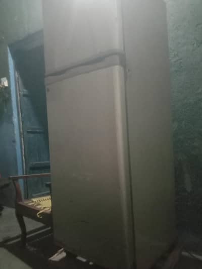 dawlance fridge for sale zabardast cooling in cheap price 03079652852