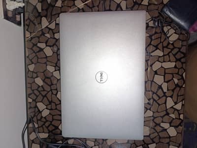 Dell XPS 15 9560 17-512 Nvidia GTX 1050