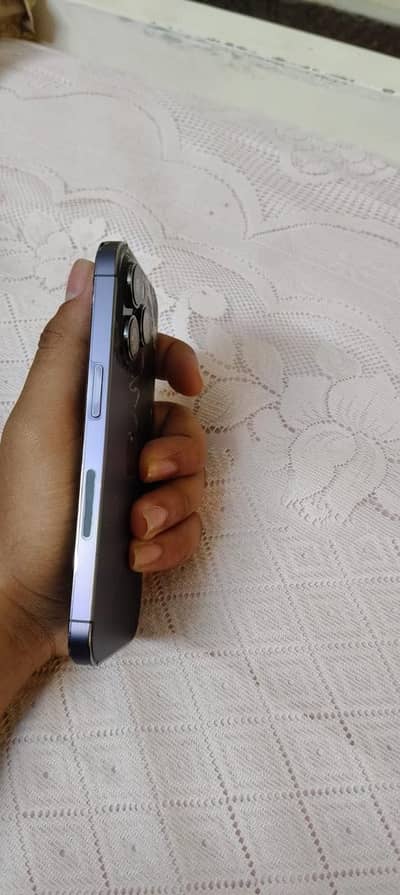 Apple iPhone 14 Pro