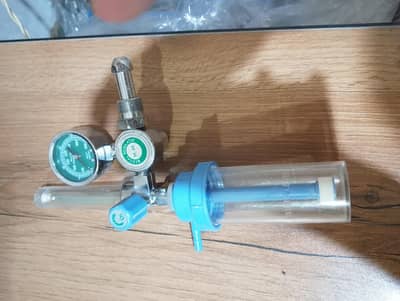 oxygen cylinder