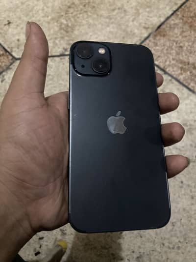 Apple iPhone 13