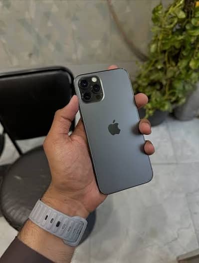 Apple iPhone 12 Pro 128/gb /jv