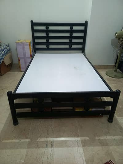 Heavy Duty Iron Bed with Wooden Ply (Excellent Quality)