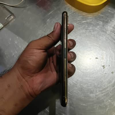 Apple iPhone XS