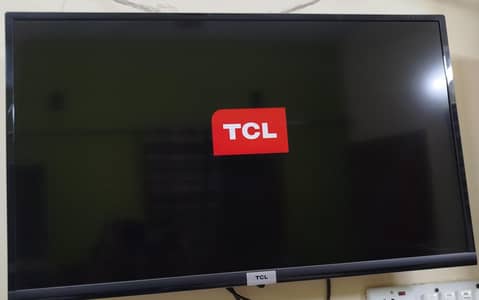 TCL HD LED TV smart andriod 32 inches