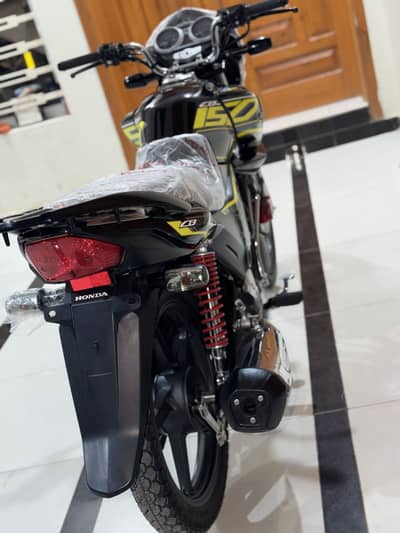 Honda cb 150 f