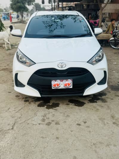 Toyota Yaris Hatchback X