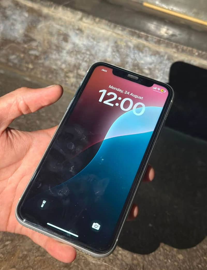 Apple iPhone XR 3