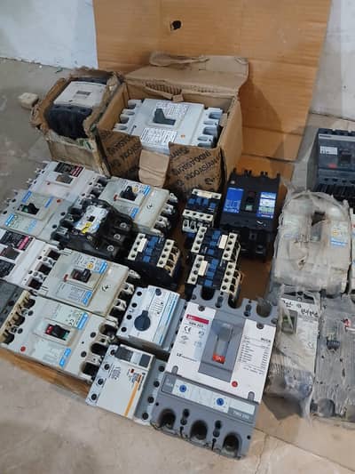 MCCB braeker lot for sale 50A to 250A  . lc