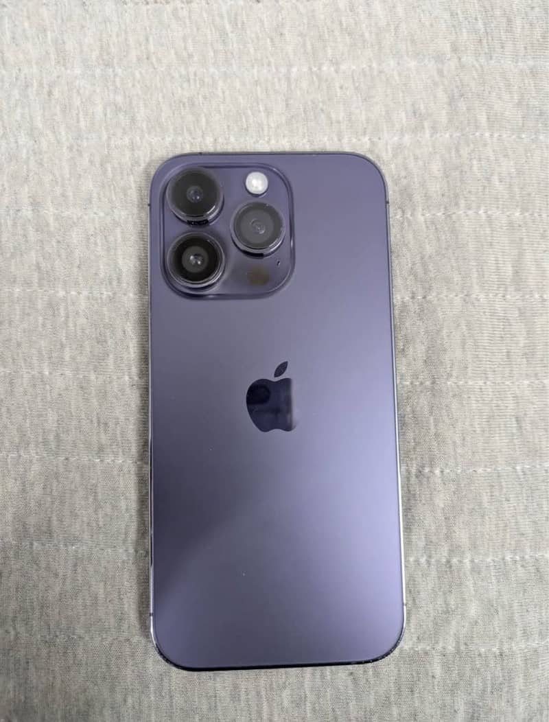 Apple iPhone 14 Pro 0