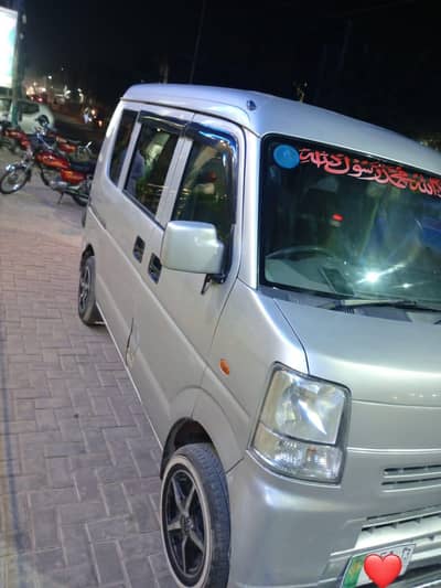Suzuki Every 2013
