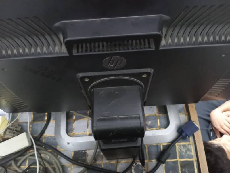 hp 27inch 2k 1