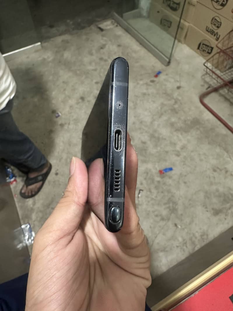 Samsung Mobile Note 10 Plus 5