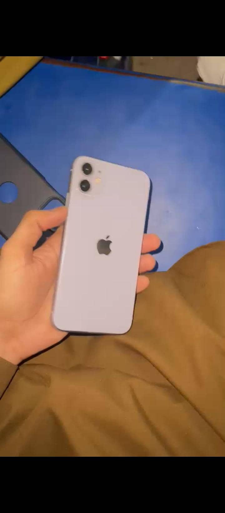 Apple iPhone 11 0