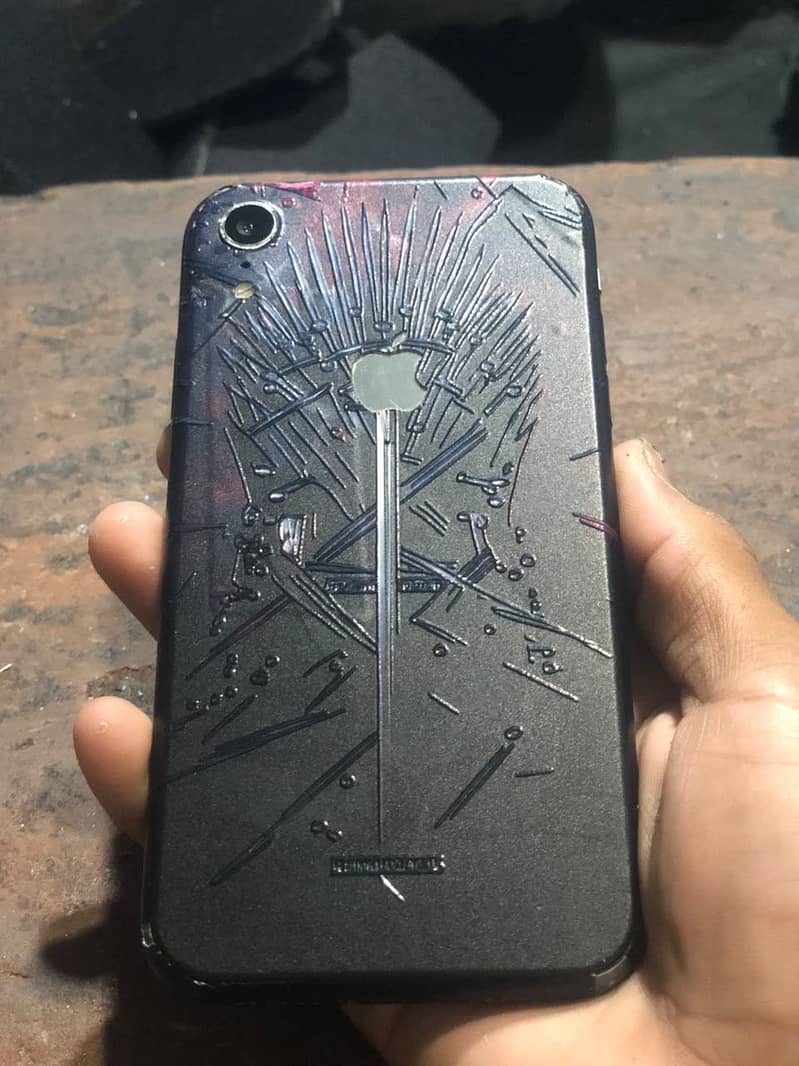 Apple iPhone XR 6