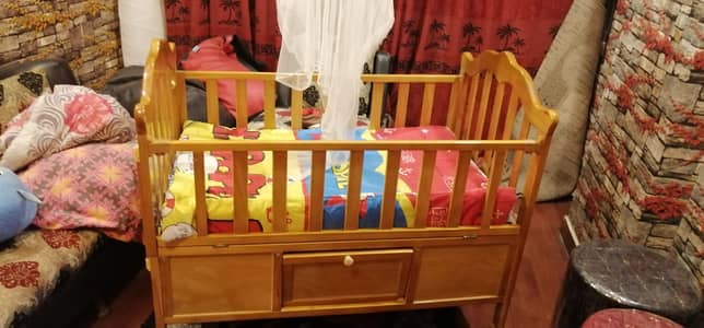 Wooden Baby Cot in Excellent Condition for Sale
